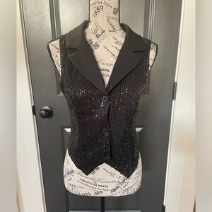 SHEIN vest women’s small
019&117